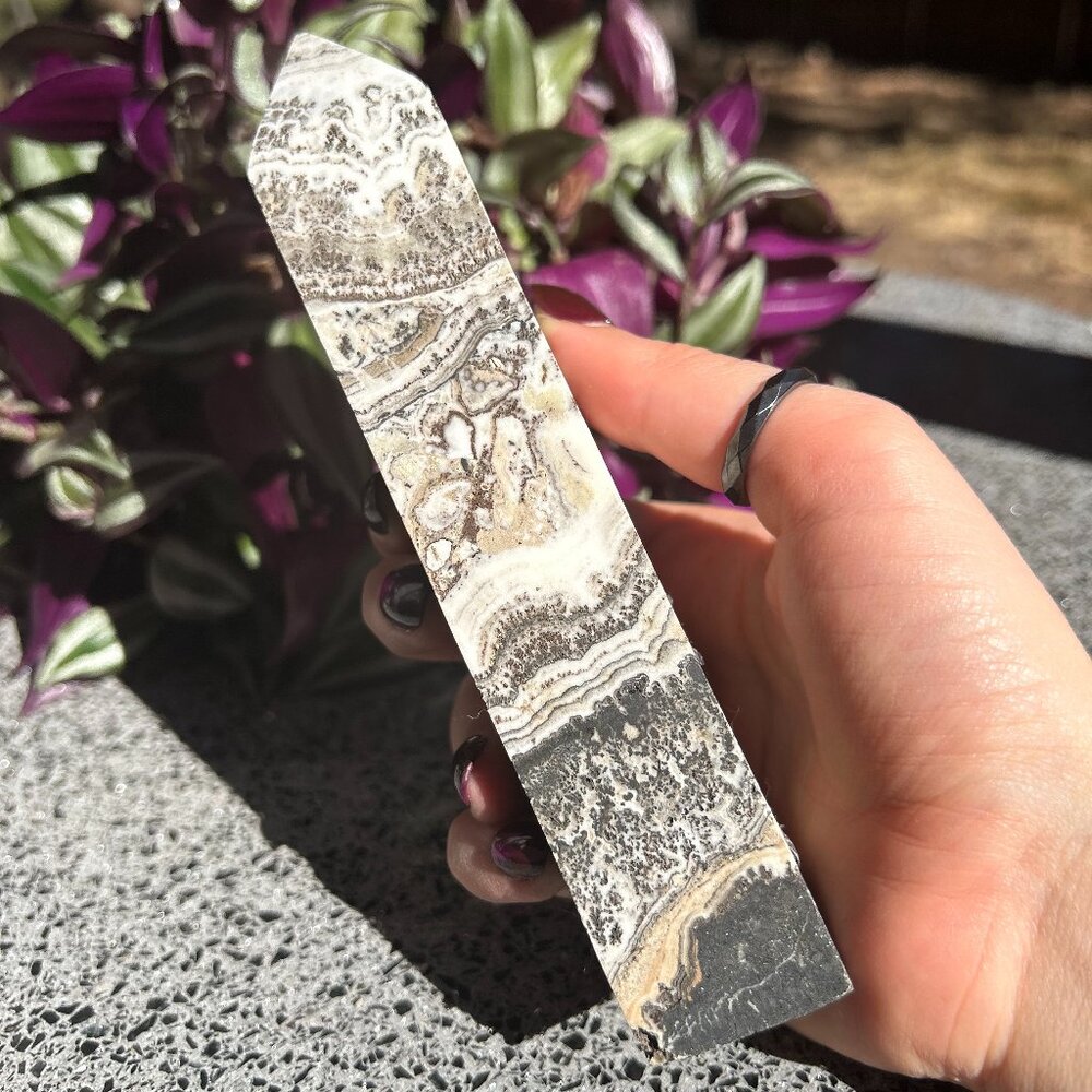 Dendritic Honey Calcite Tower